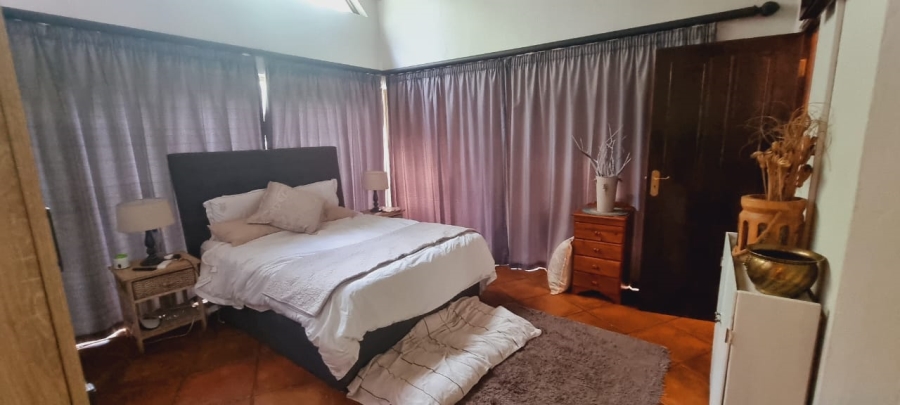 8 Bedroom Property for Sale in Kshane North West
